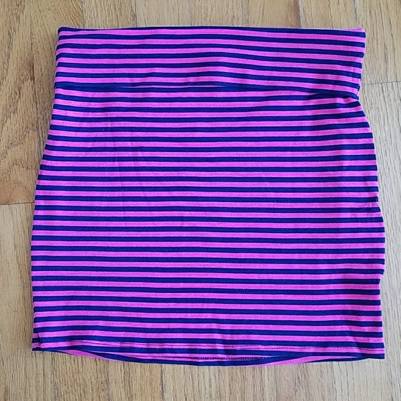 Navy and hot pink mini skirt - Picture 1 of 1